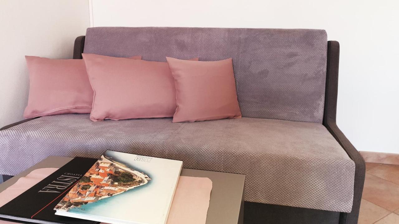 Appartamento House Maric Porec Esterno foto